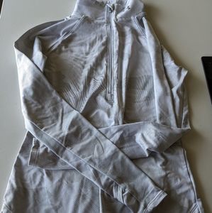 Under Armour long sleeve top